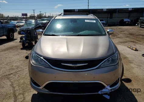 2017 Chrysler Pacifica Limited from USA, damaged, VIN 2C4RC1GG2HR727536